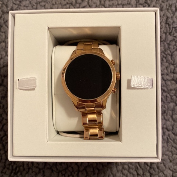 Michael Kors Smartwatch. Only works on Android phones. - Picture 2 of 4